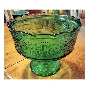 E O BRODY EMERALD GREEN CANDY DISH